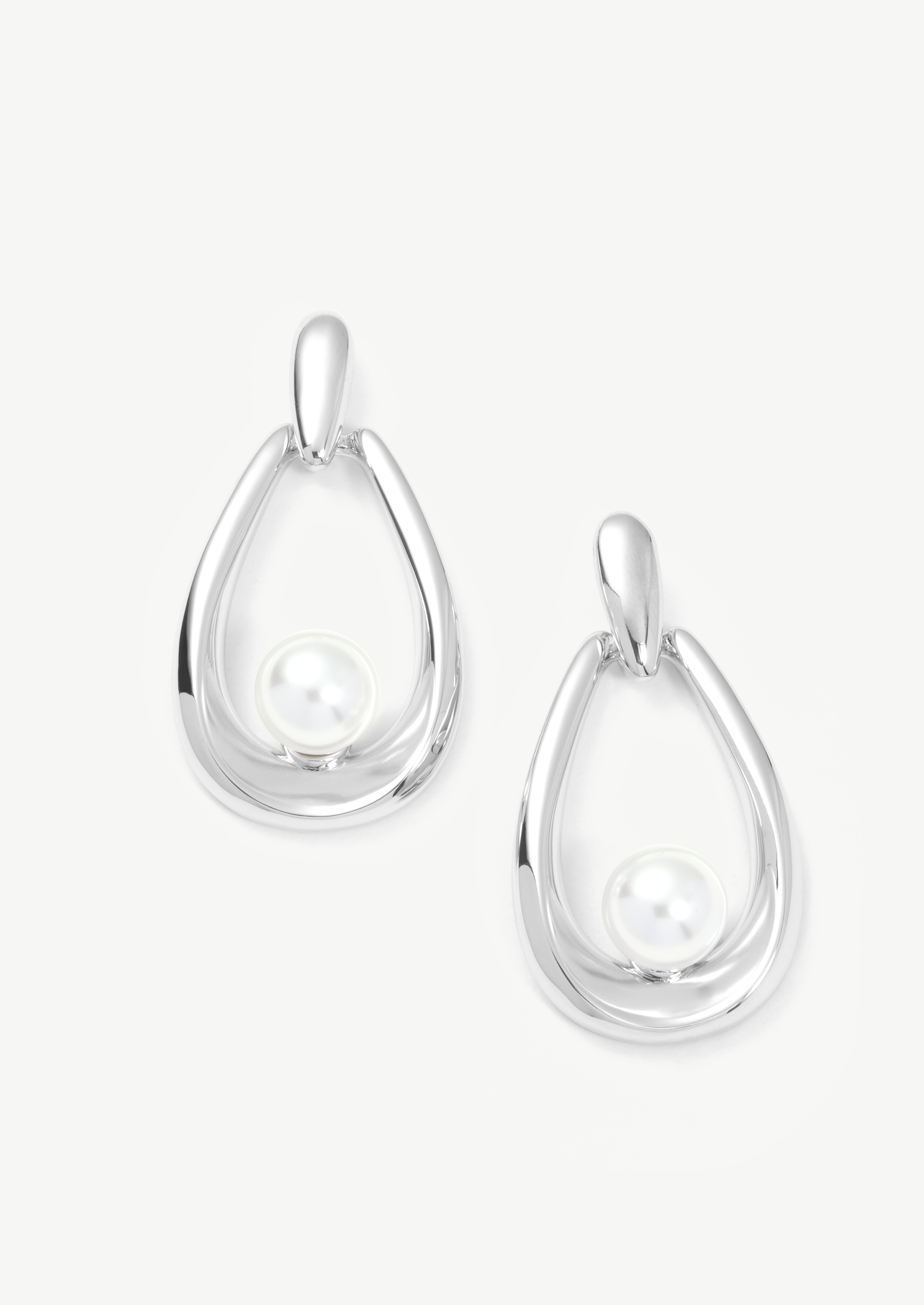 Droplet Pearl Drop Earrings