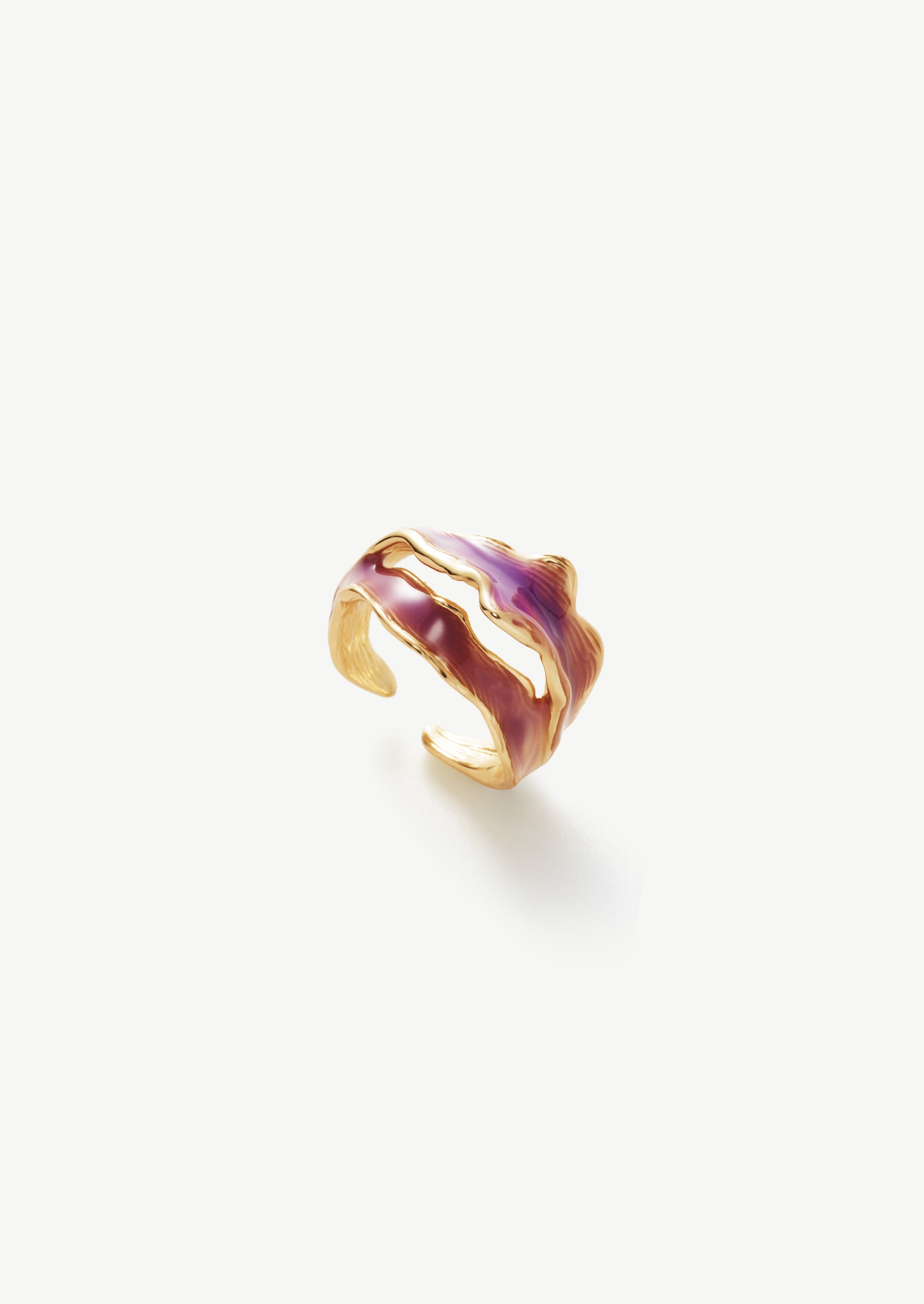 Violet Ripple Gold Ring