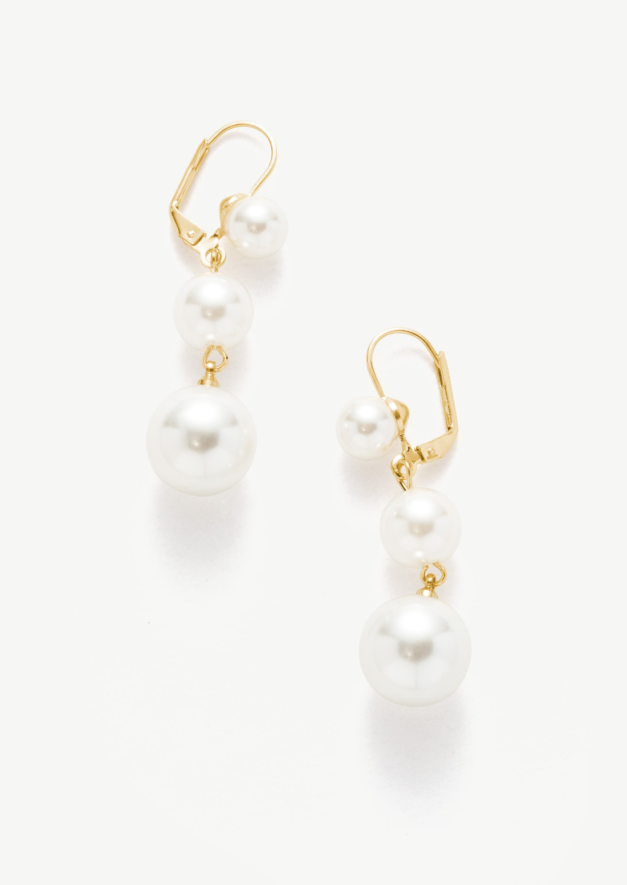 Graduated Pearl Hoop Earrings