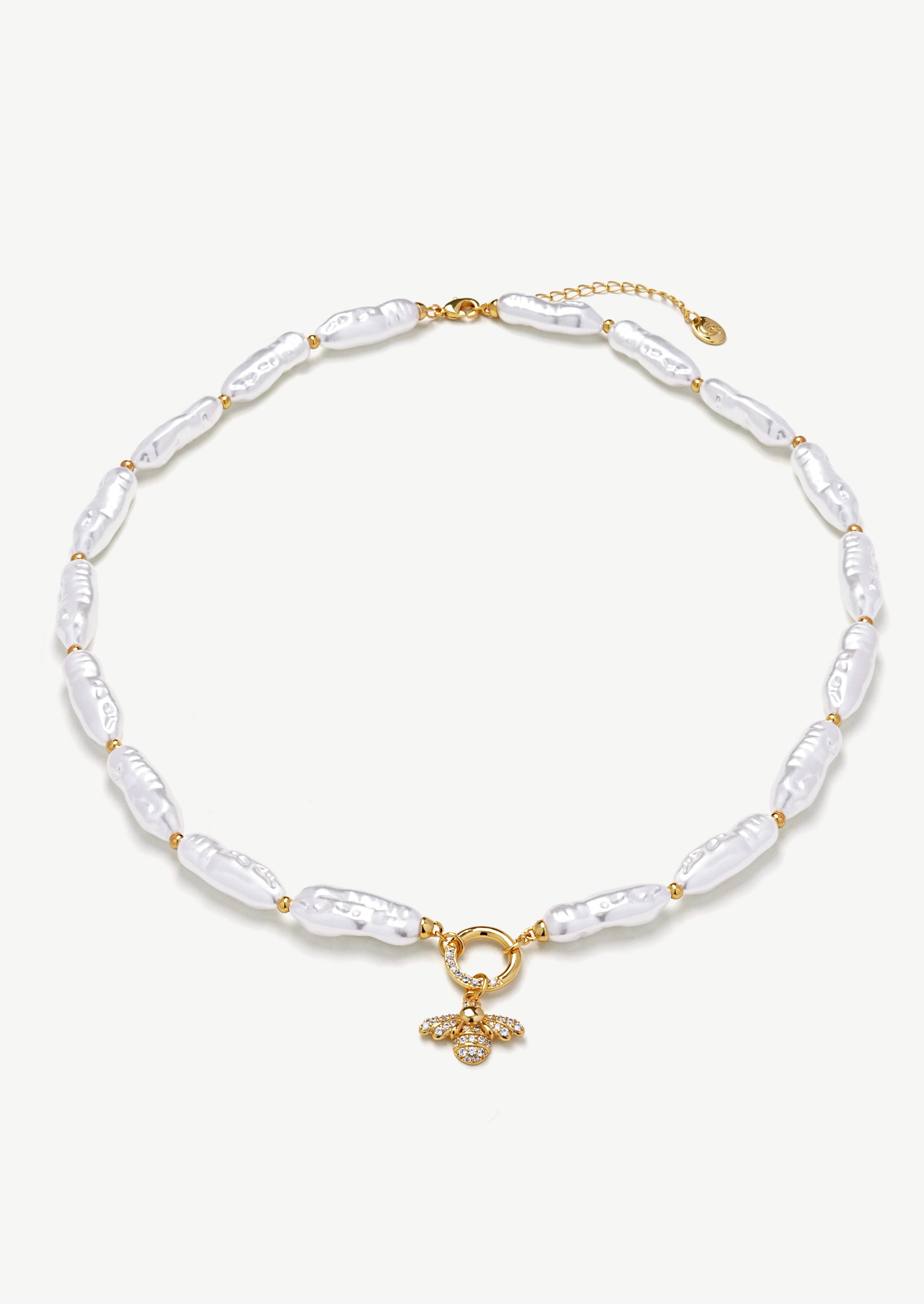 Bee Pendant Pearl Necklace