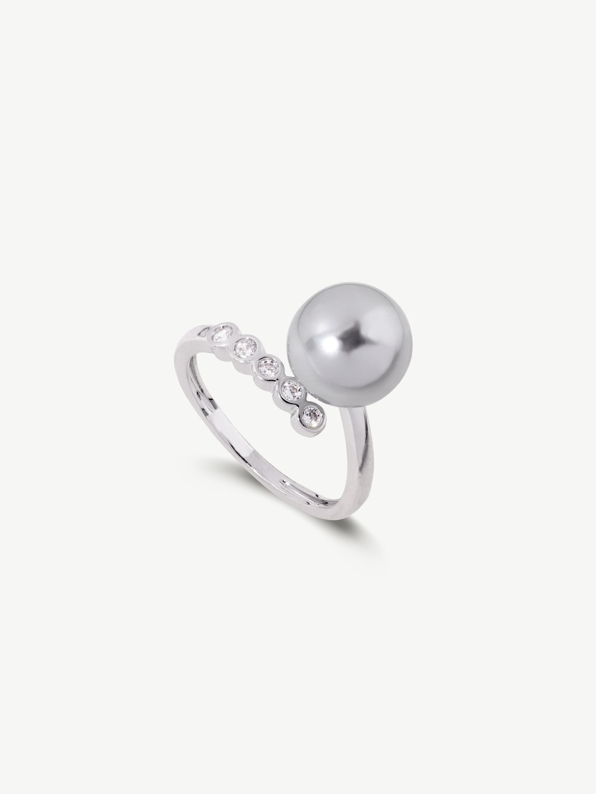 Pave Pearl Ring