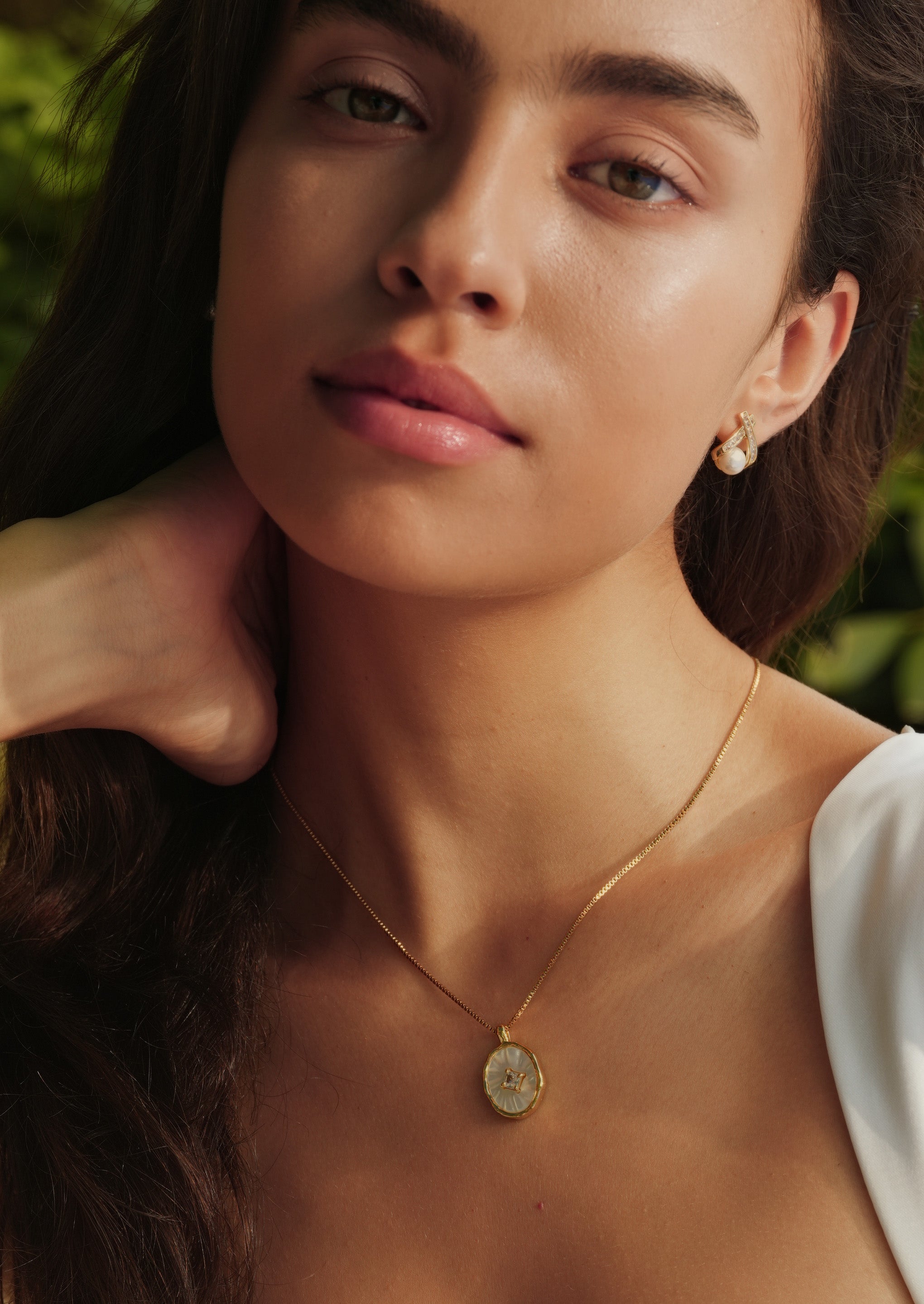 Shell Pendant Necklace