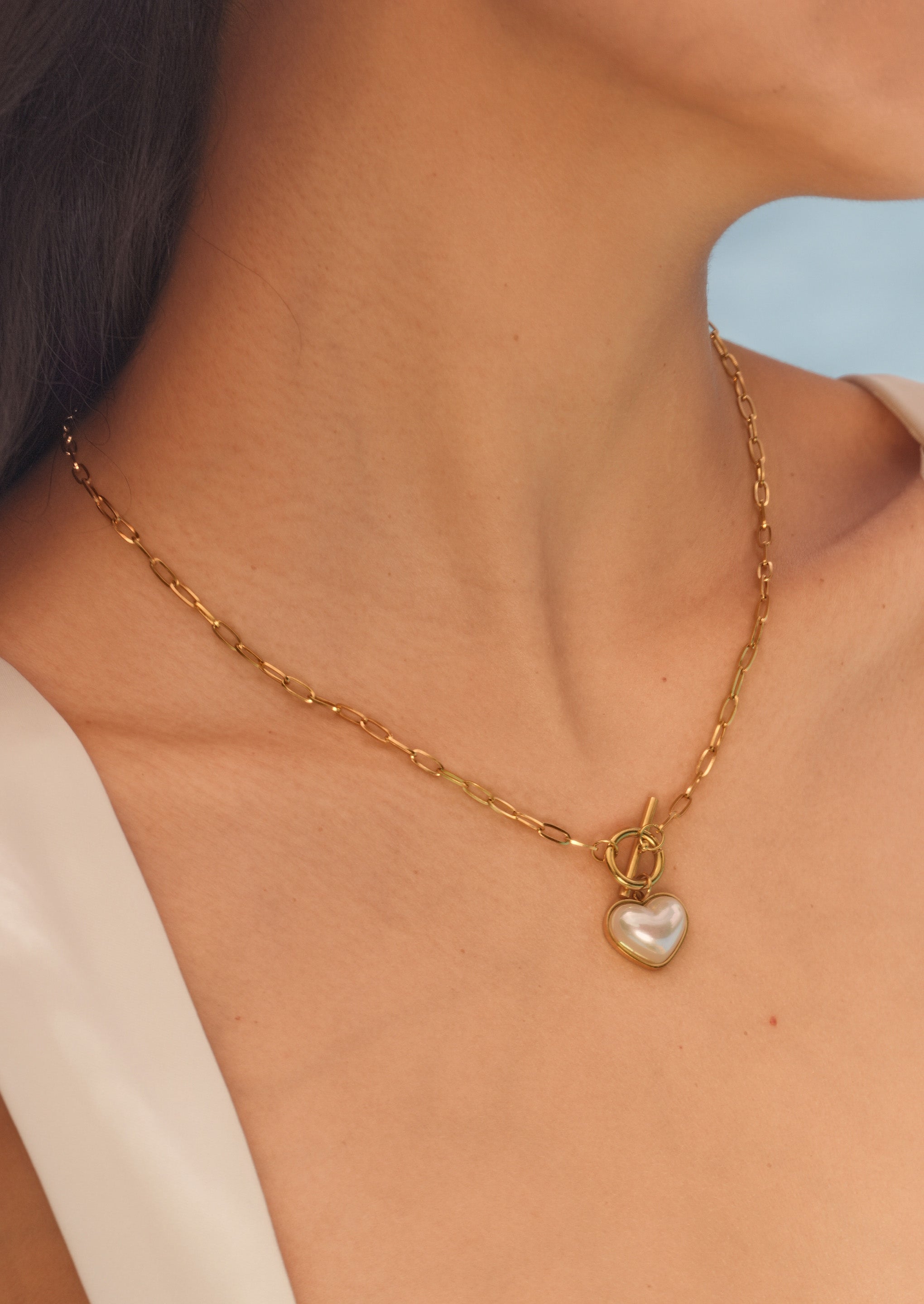 Shimmering Heart Pendant Necklace