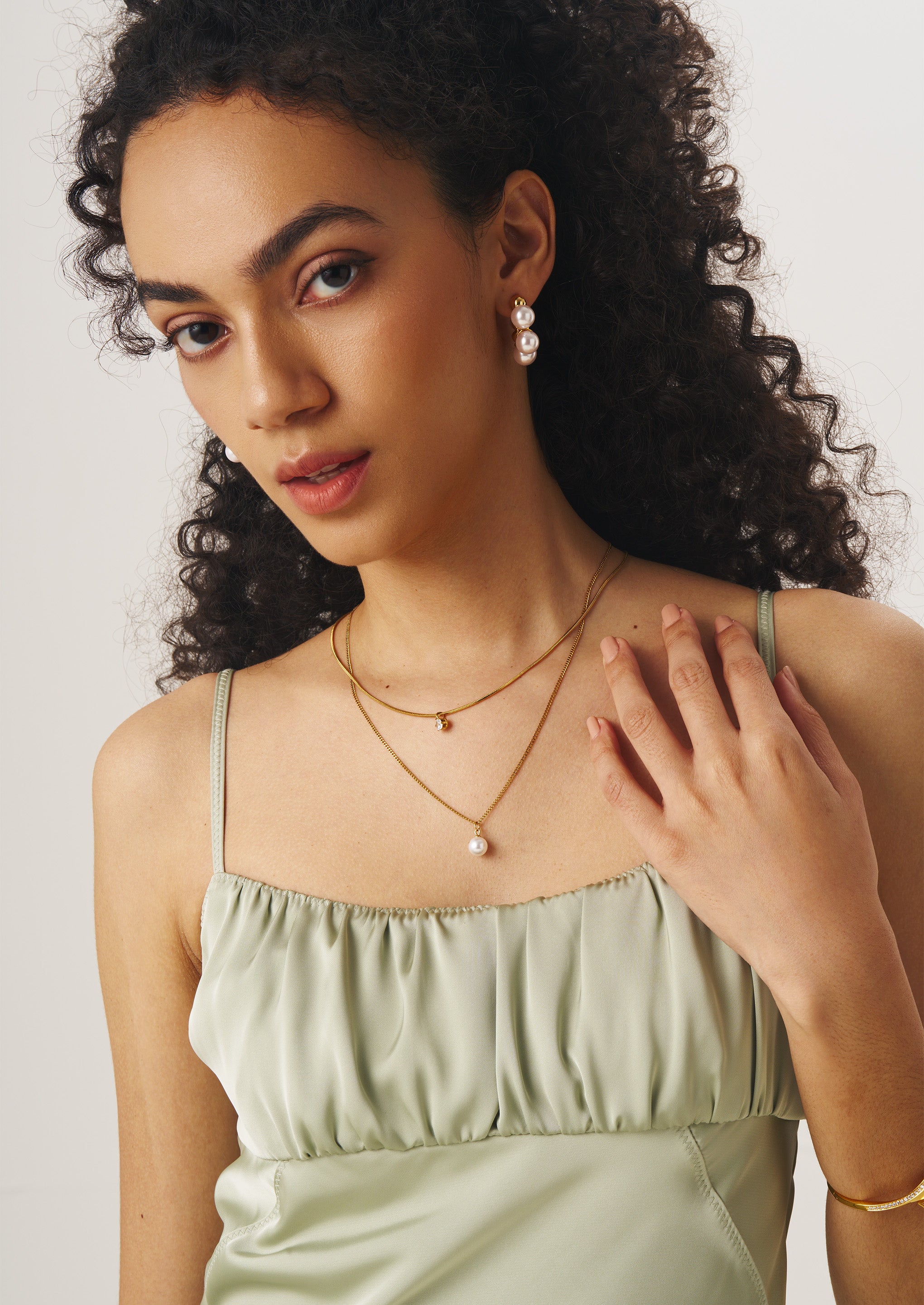 Gemstone Pearl Layer Necklace