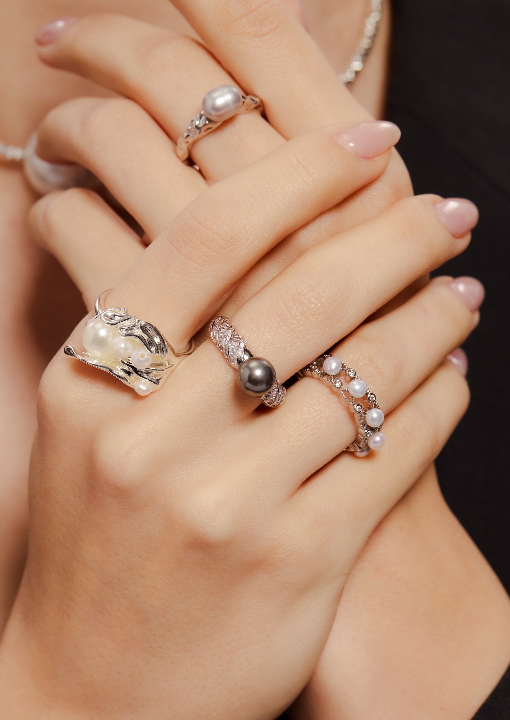 Textured Wave Pearl Ring