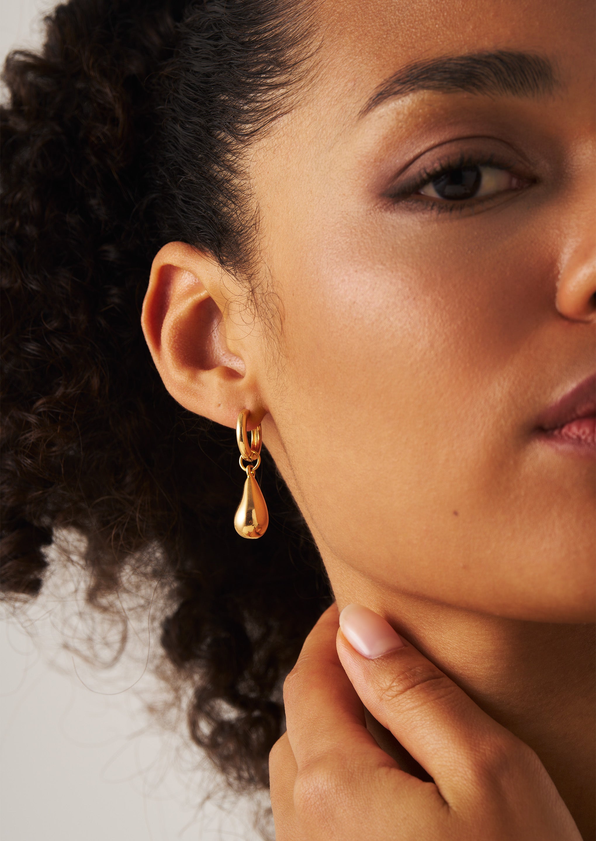 Boucles d'oreilles en forme de larme texturée 