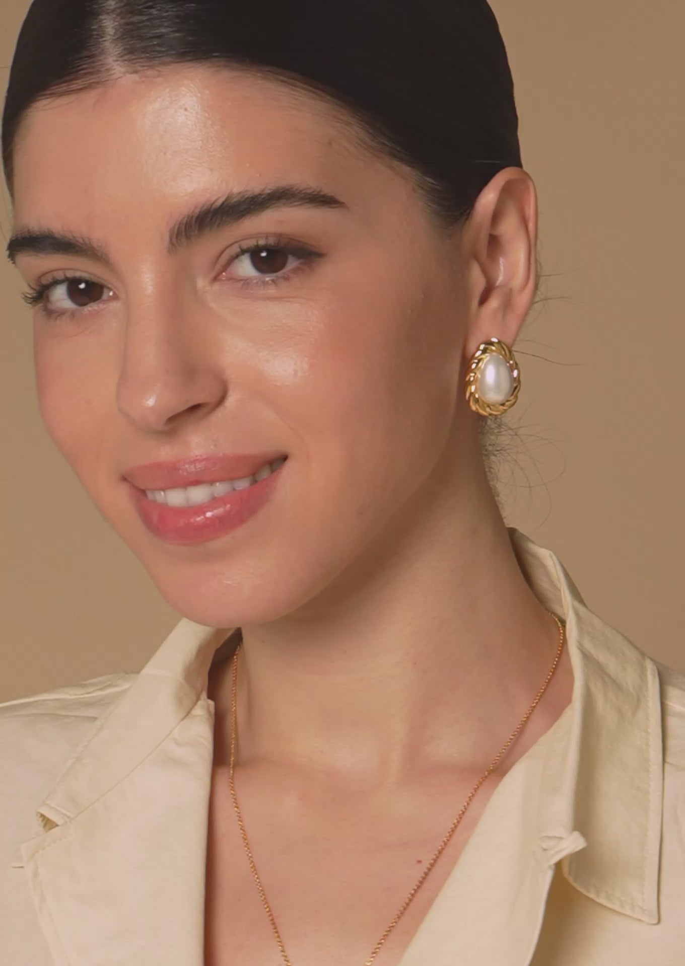 Vintage Pearl Stud Earrings